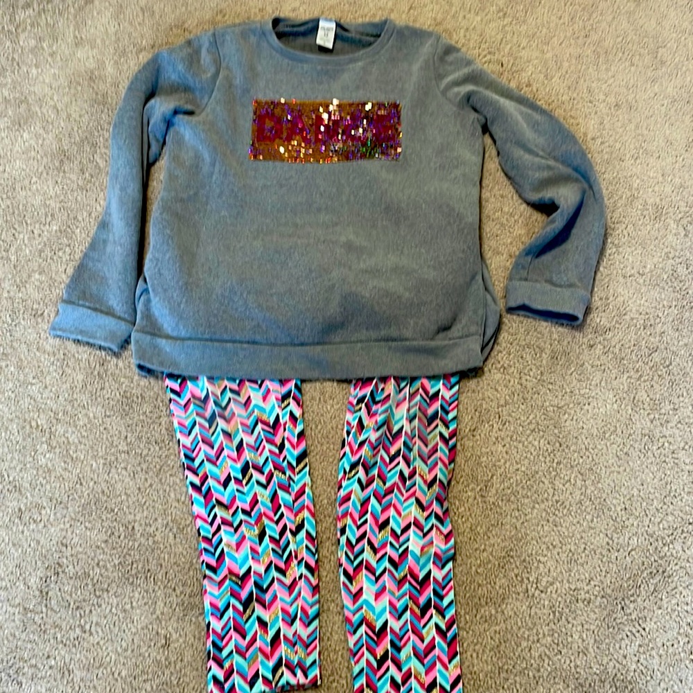Carters outfit Size 12